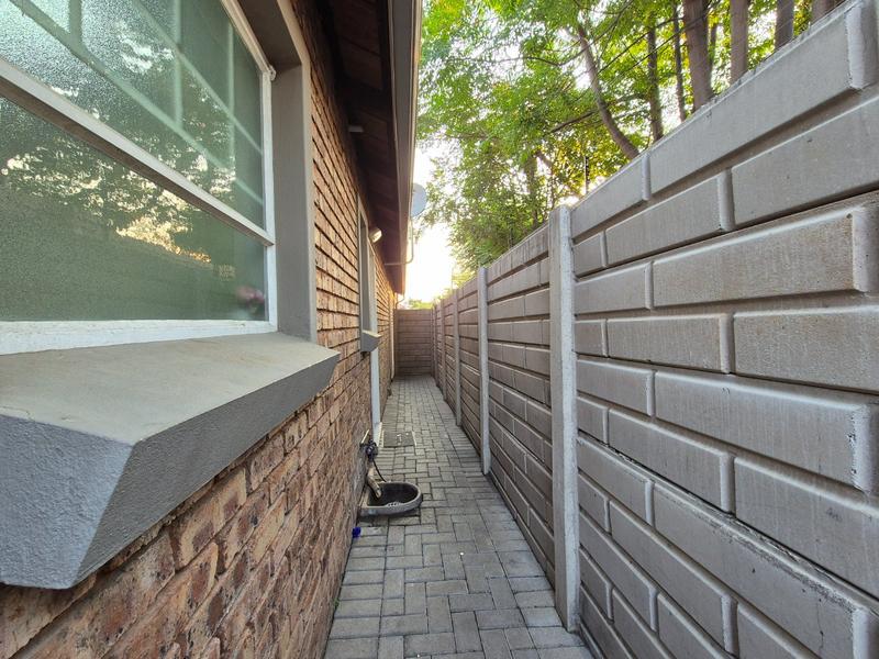 2 Bedroom Property for Sale in Ngwenya River Estate North West